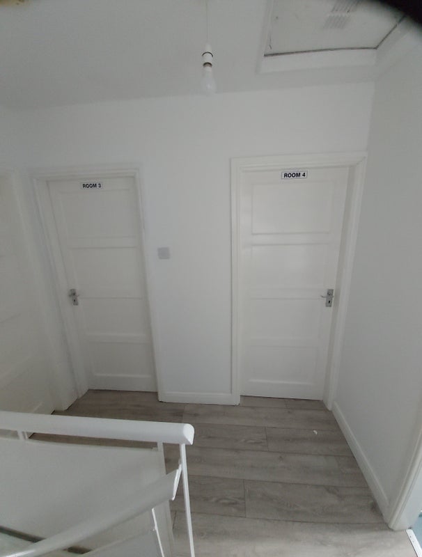 Room Fouracres Road in Manchester