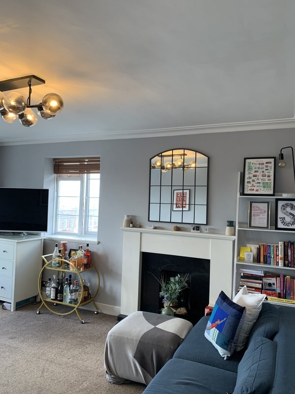 Room Streatham High Road in Greater London