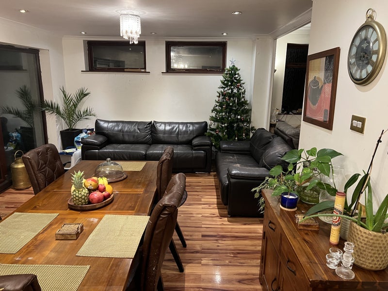 Room Pinfold Lane in Whitefield