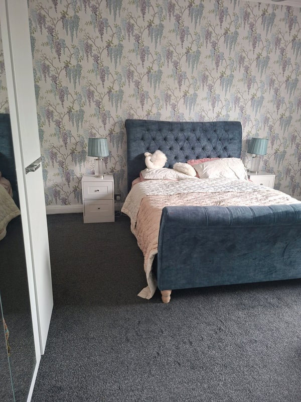 Room Jersey Street in Blackburn