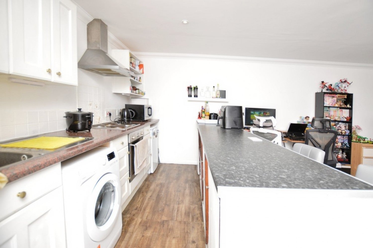 Flat Marlborough Road in Woking