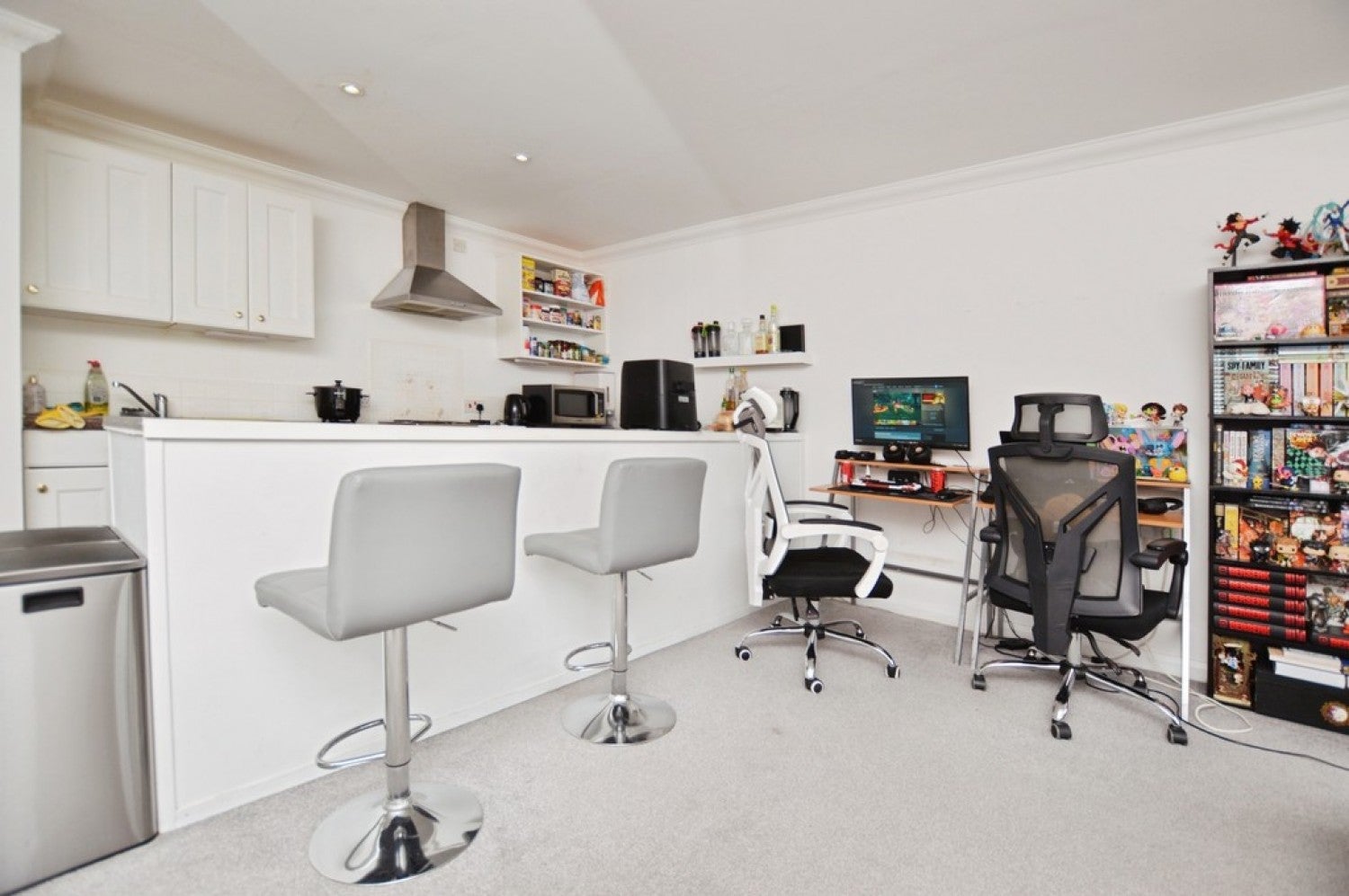 Flat Marlborough Road in Woking
