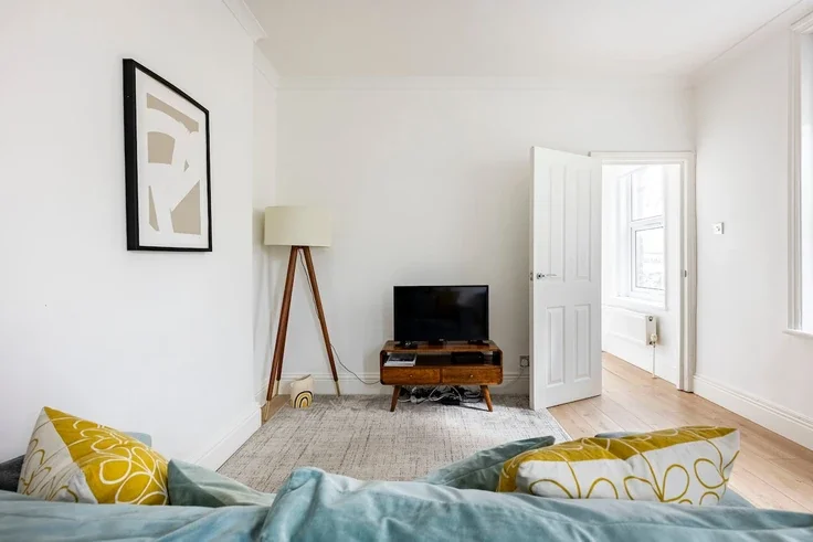 Flat Lidyard Road in Greater London