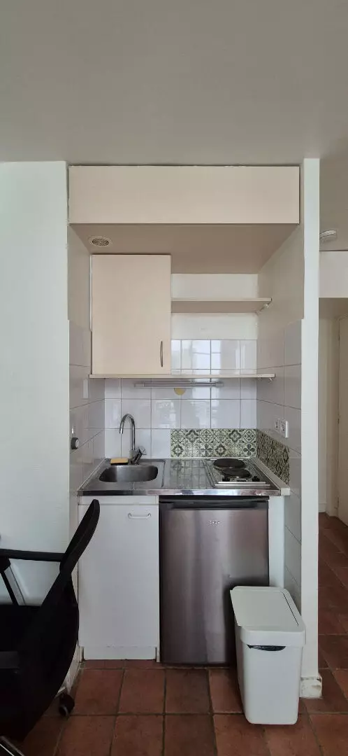 Flat Rue Saint-Lazare in Paris