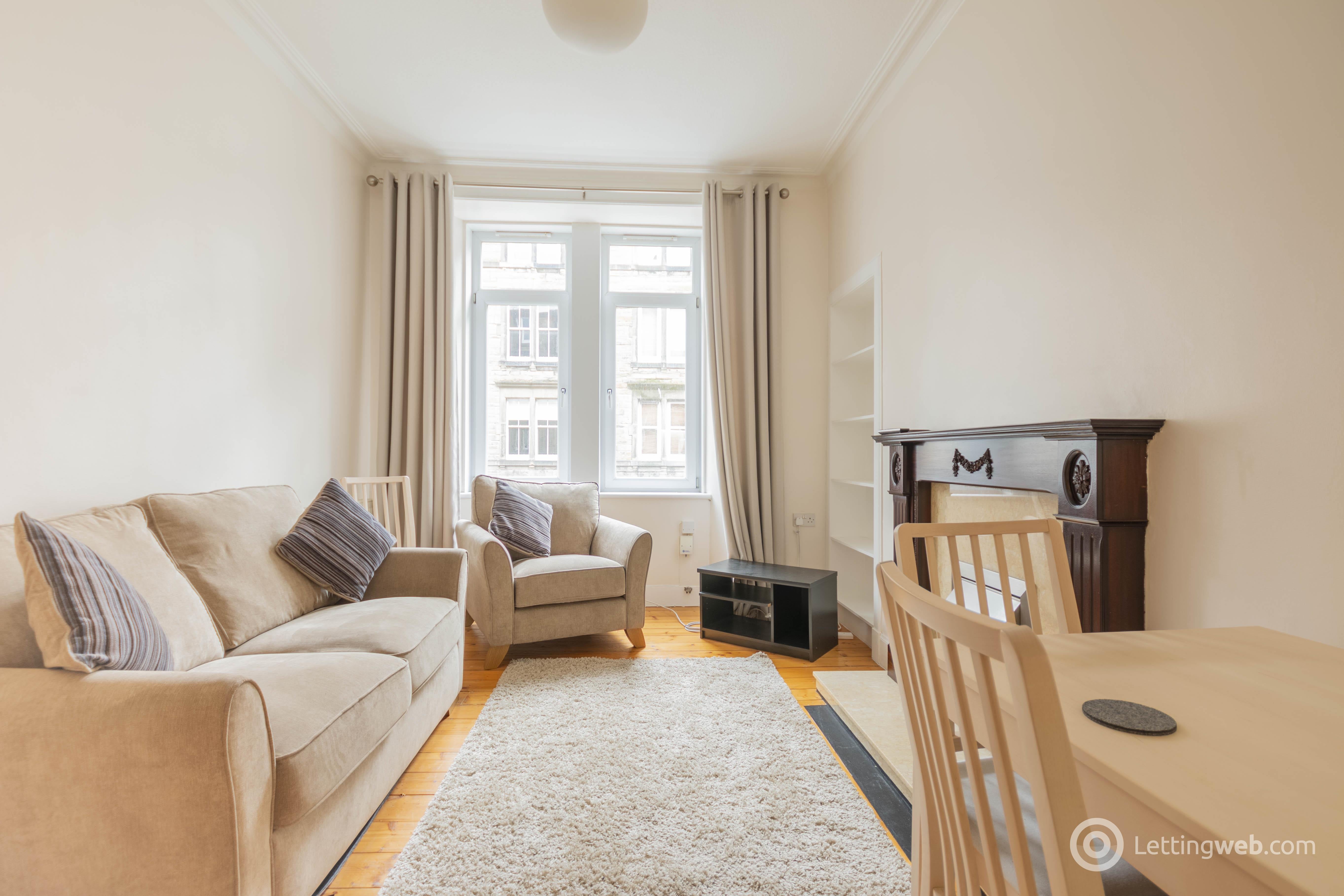 Flat Dalgety Avenue in City of Edinburgh