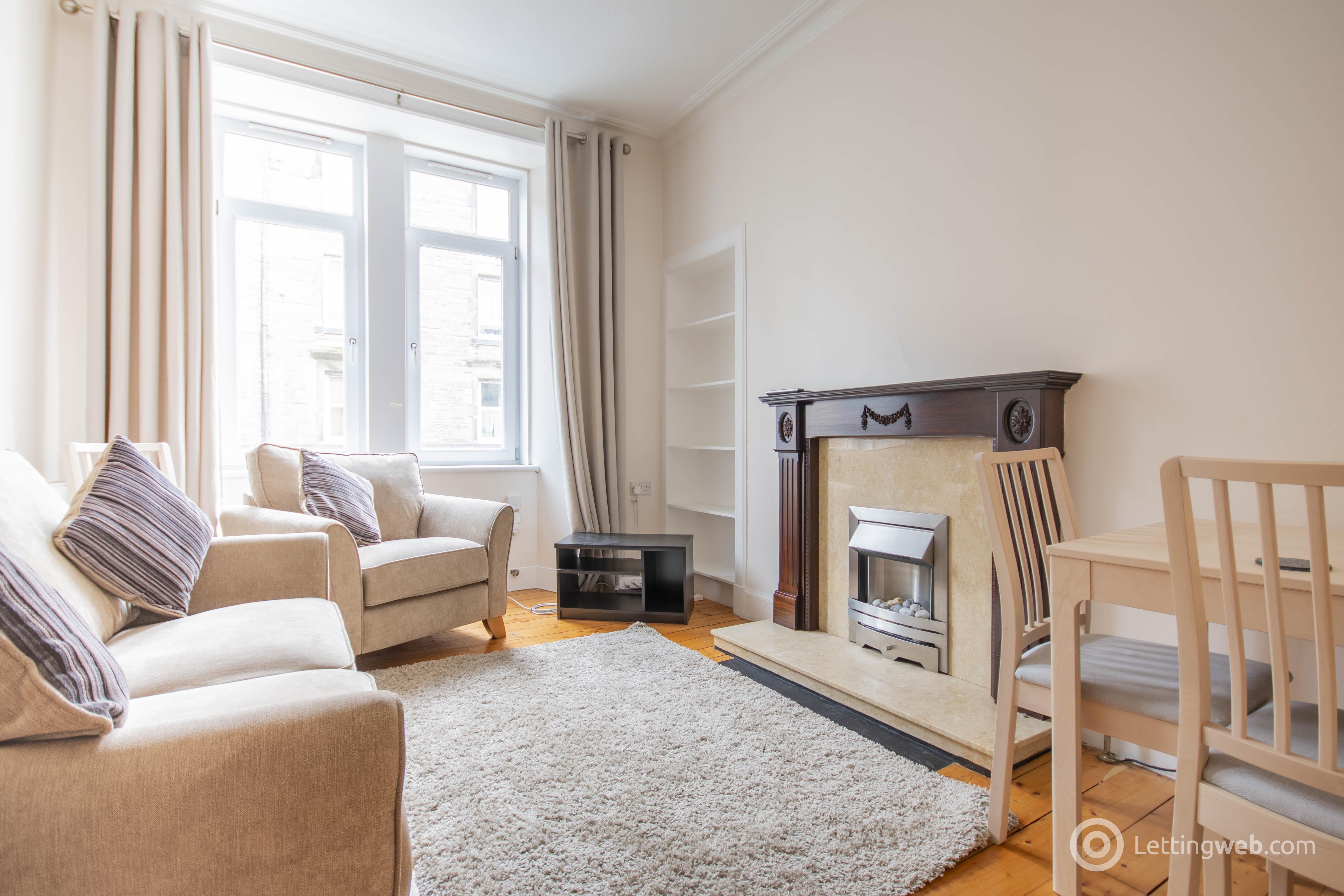 Flat Dalgety Avenue in City of Edinburgh