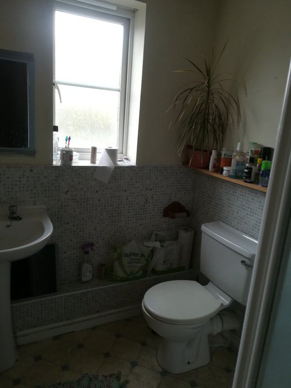 Room Joseph Hardcastle Close in Greater London