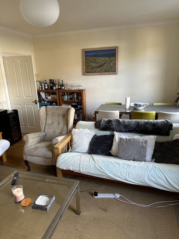 Room Stella Road in Greater London