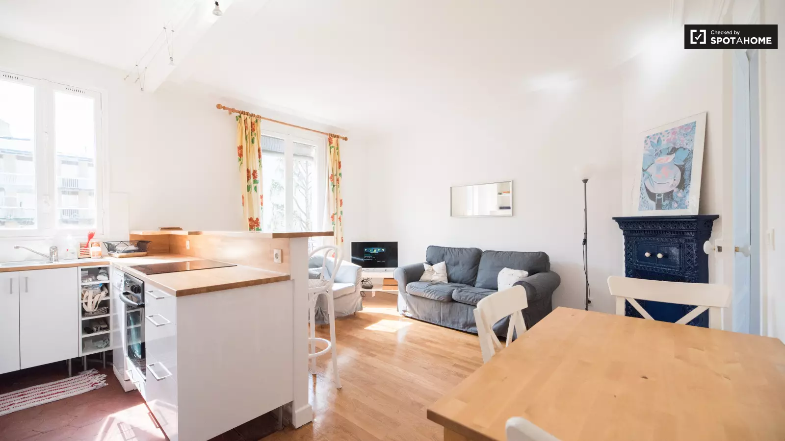 Flat Rue de Plaisance in Paris