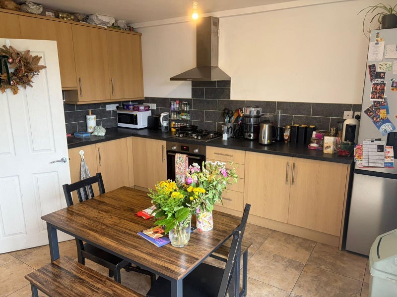 Room Ambrose Street in Greater London