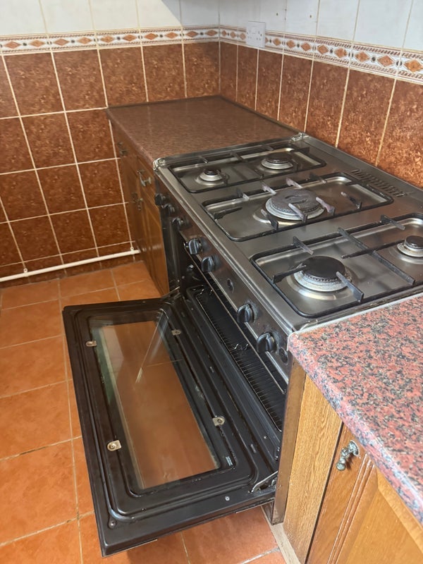 Room Entwisle Road in Milnrow
