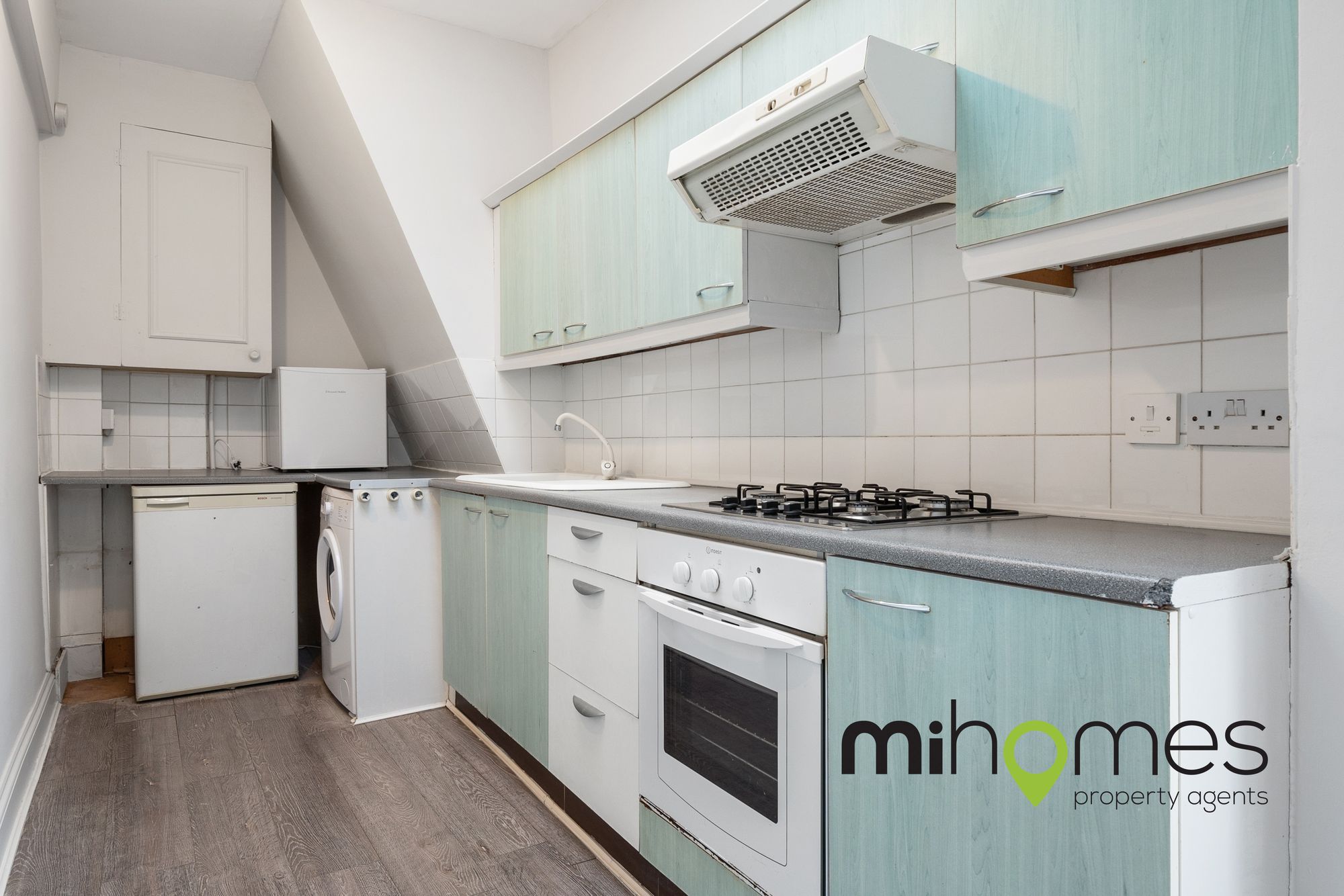 Flat Stroud Green Road in Greater London
