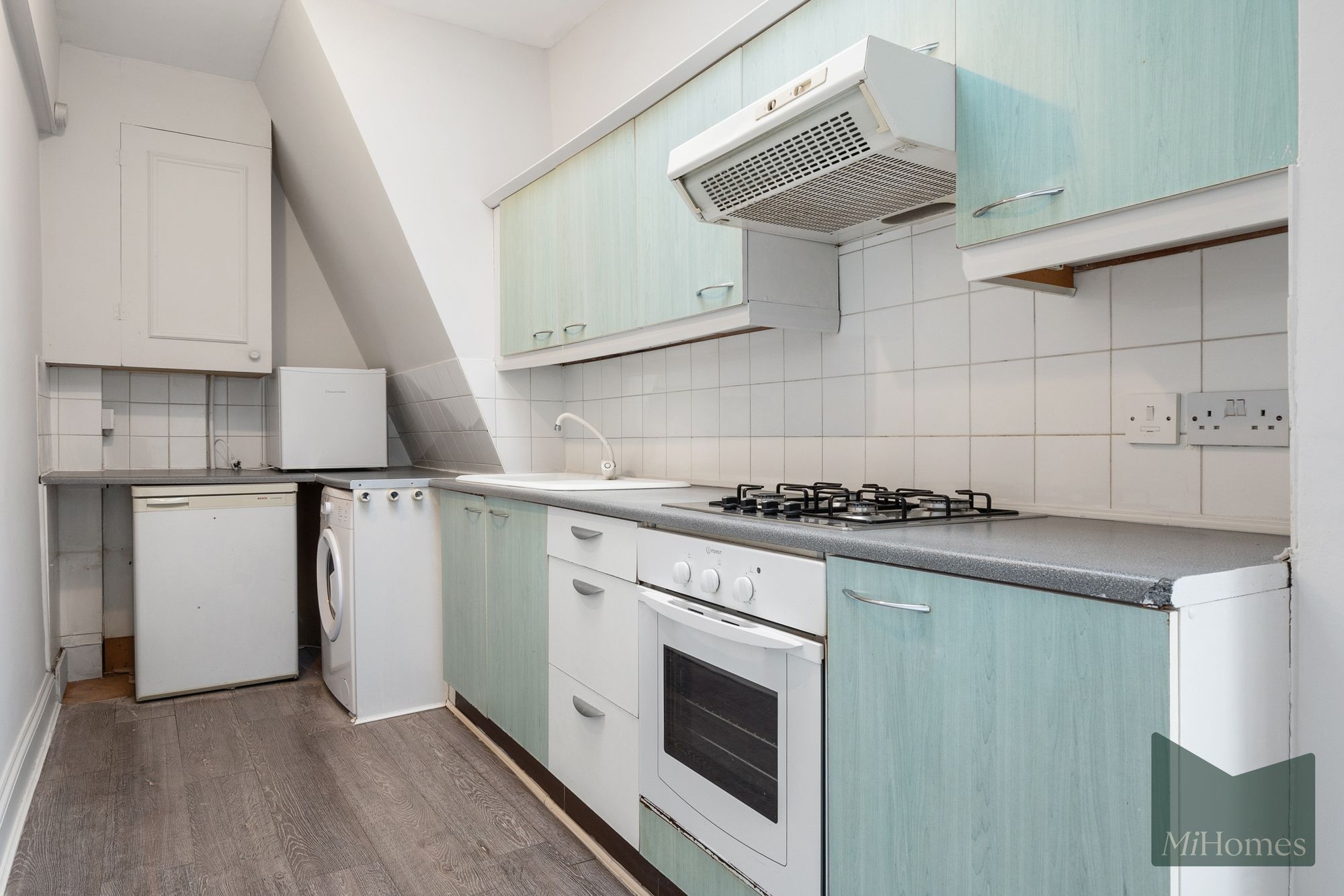Flat Stroud Green Road in Greater London