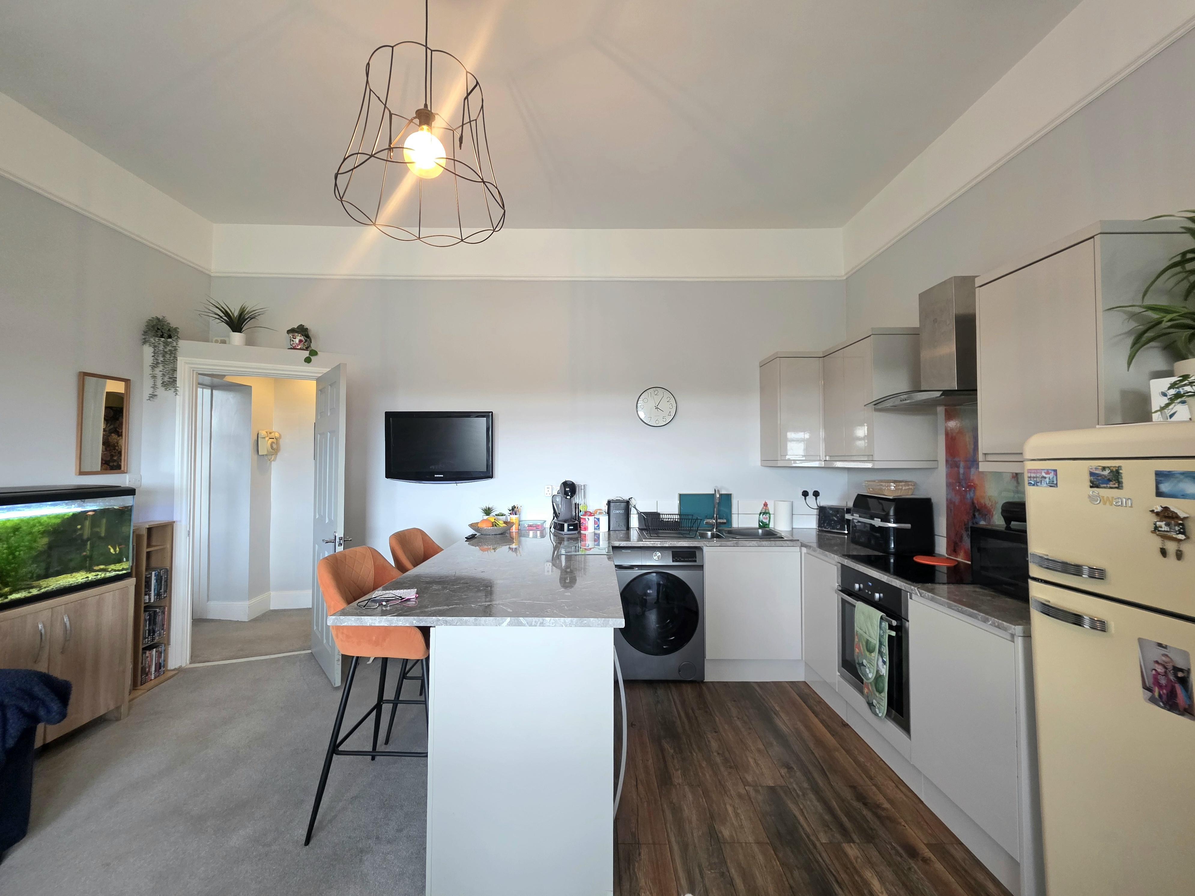 Flat Lower Warberry Road in Torquay