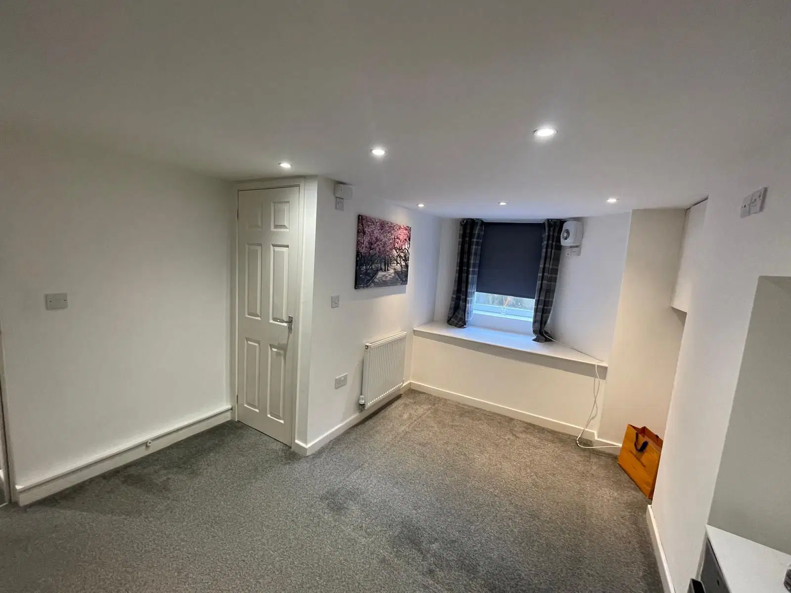 Flat Marshall Terrace in Leeds