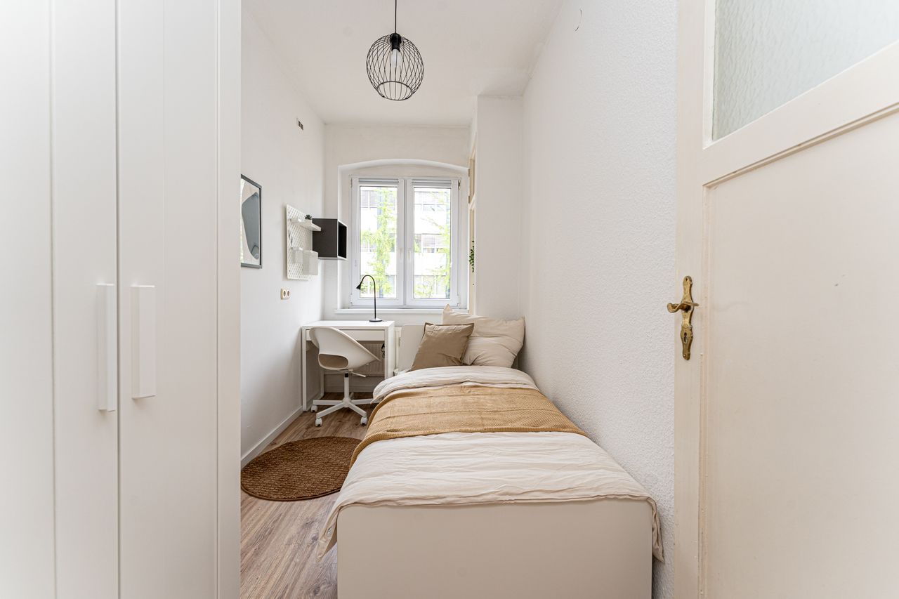Zimmer Lienemannstraße in Berlin