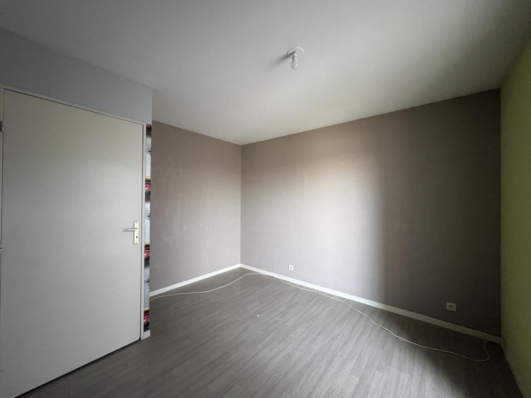 Appartement Place Gaston Defferre à Charleville-Mézières