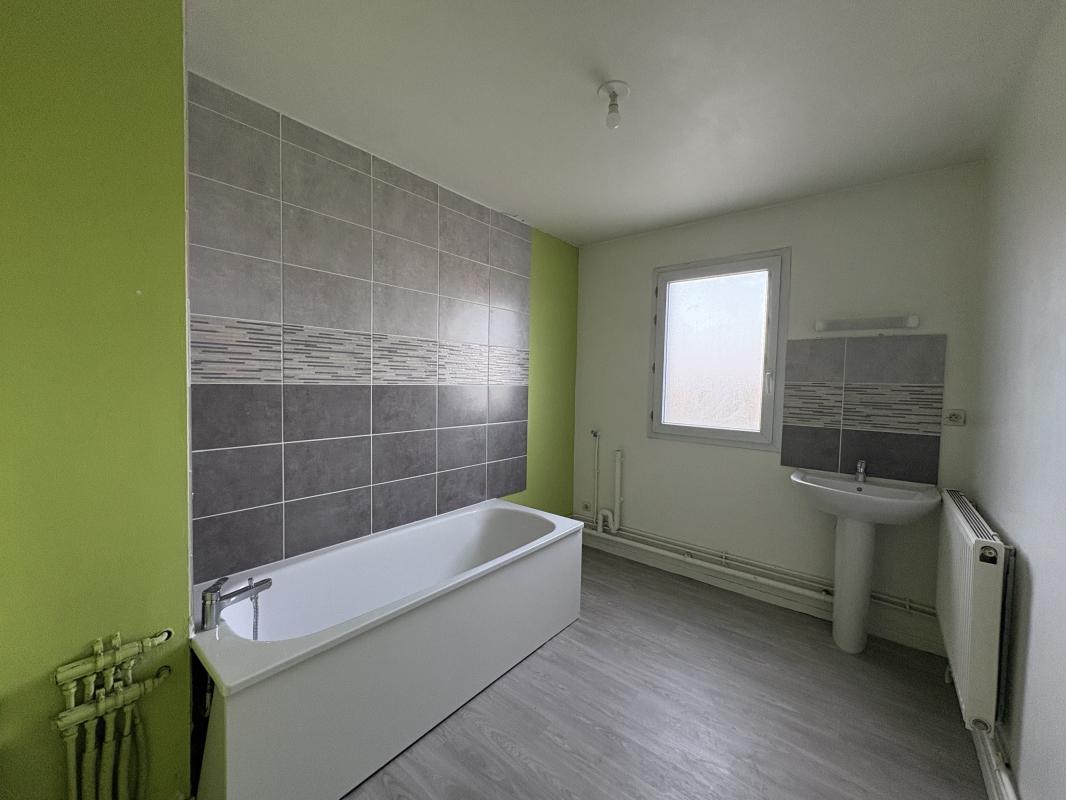 Appartement Place Gaston Defferre à Charleville-Mézières