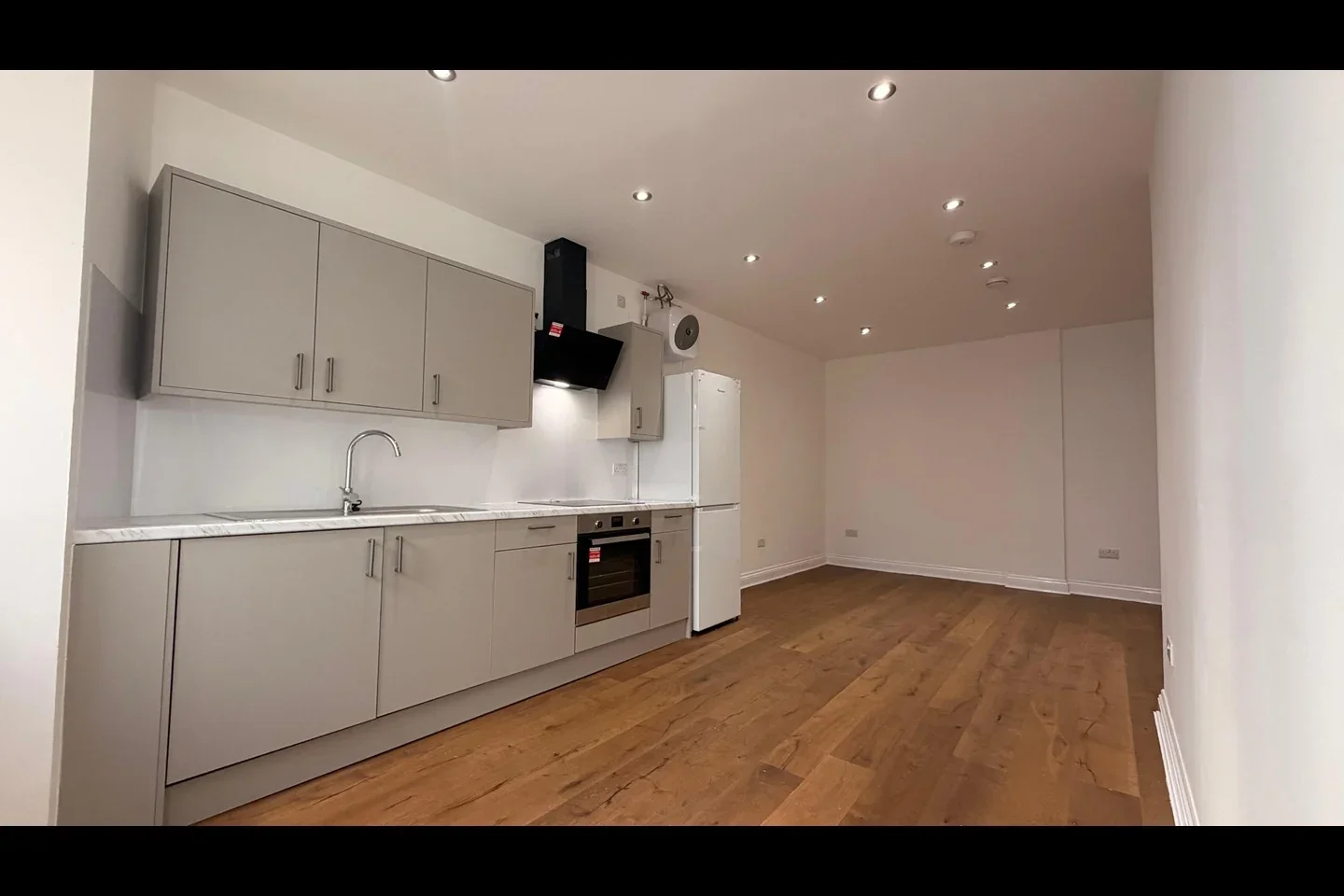Flat North End in Greater London
