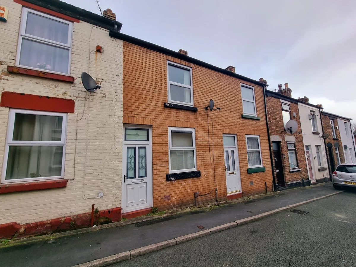 House Fidler Street in St Helens
