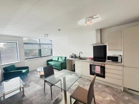Flat Albert Street in Mansfield Woodhouse
