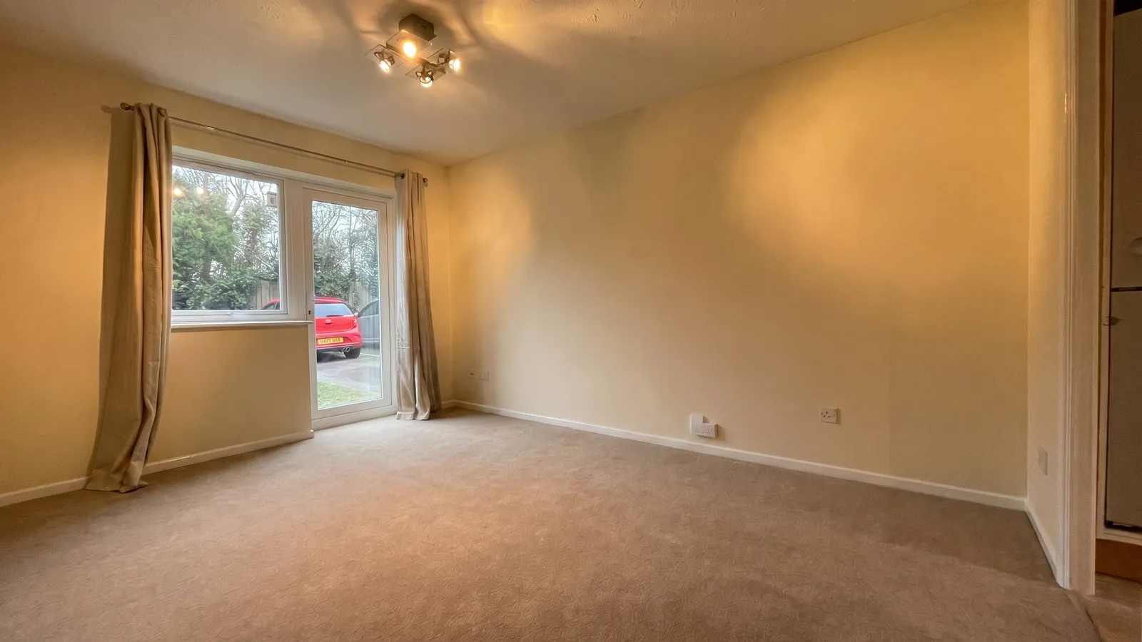 Flat Eeklo Place in Newbury