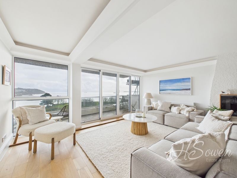 Flat Torbay Road in Torquay