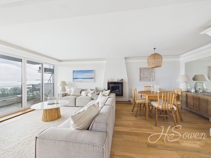 Flat Torbay Road in Torquay