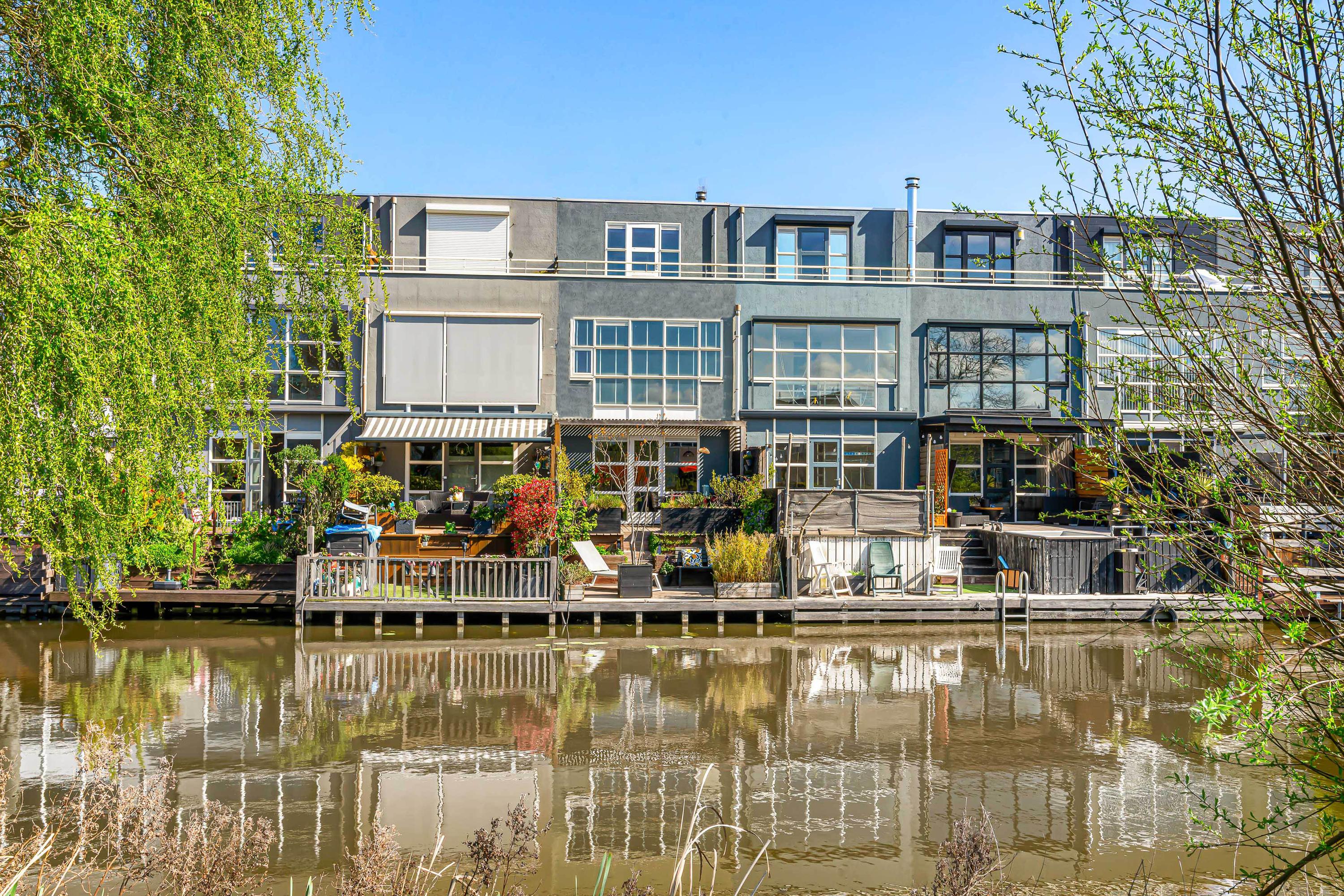 Huis Wilhelmina Druckerstraat 43 in Velserbroek
