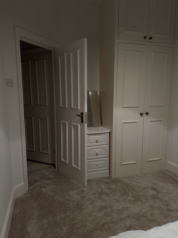 Room Elsham Road in Greater London