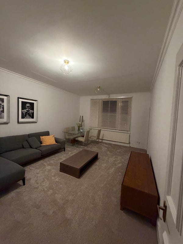 Room Elsham Road in Greater London
