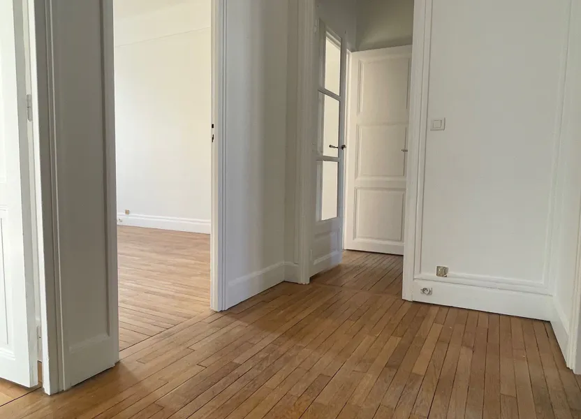 Appartement Route d'Auteuil aux Lacs à Paris