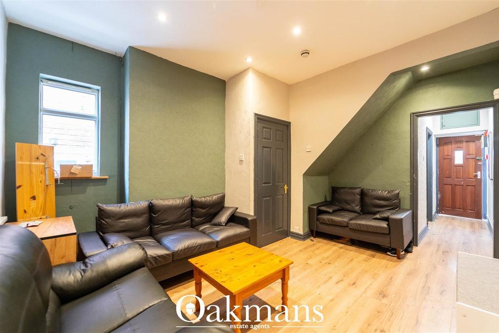 Flat Teignmouth Road in Birmingham