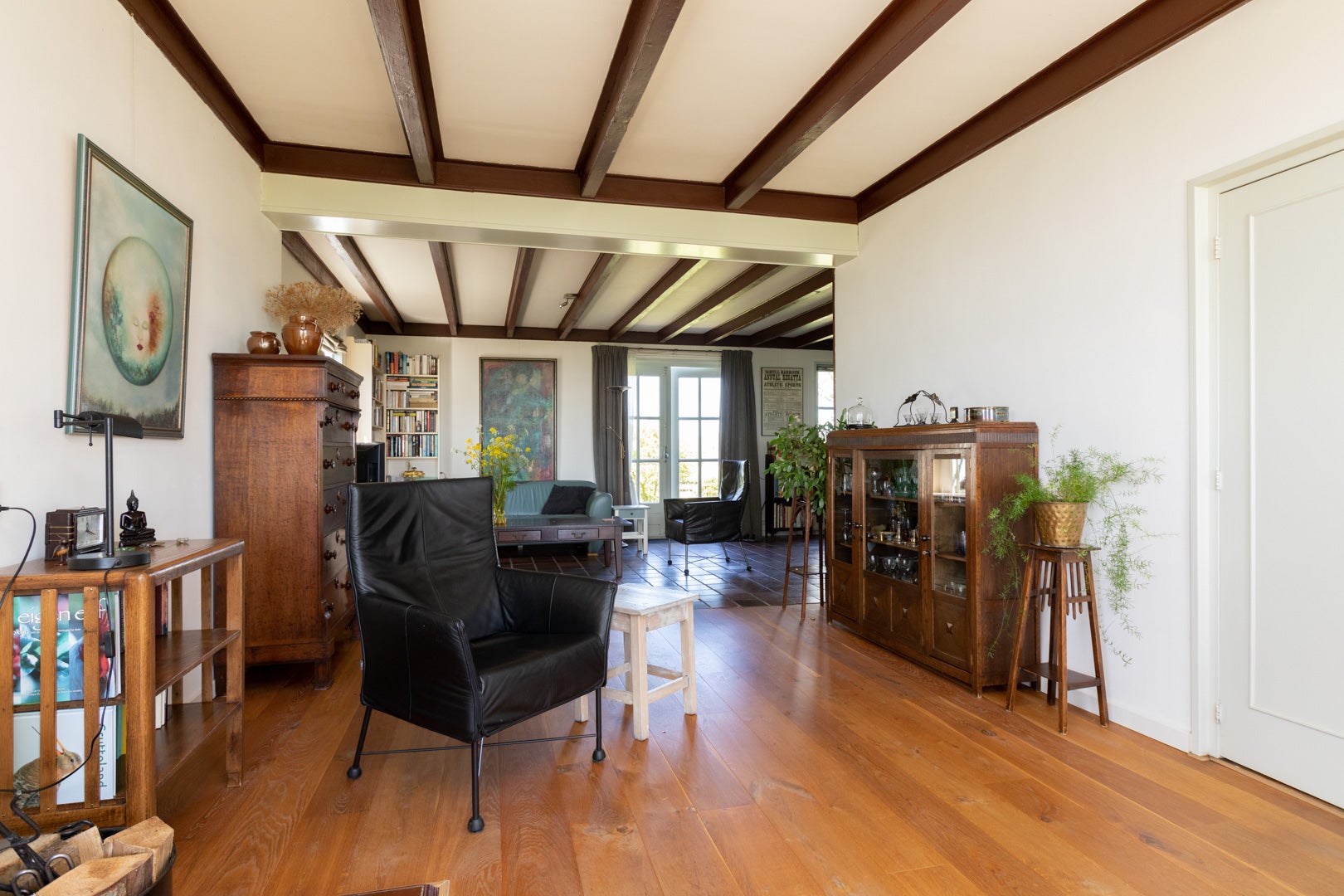 Vrijstaande woning te koop: Fiifhús 8, Wolsum
