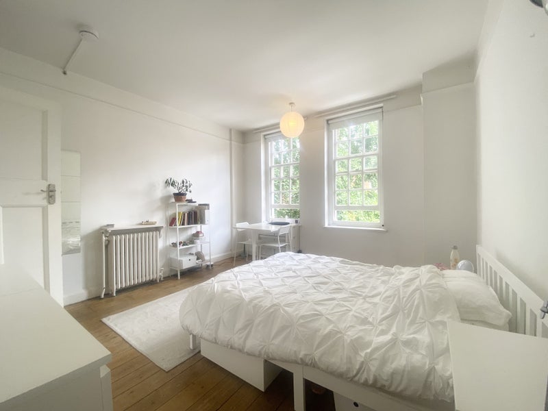 Flat Beaumont Street in City of Westminster