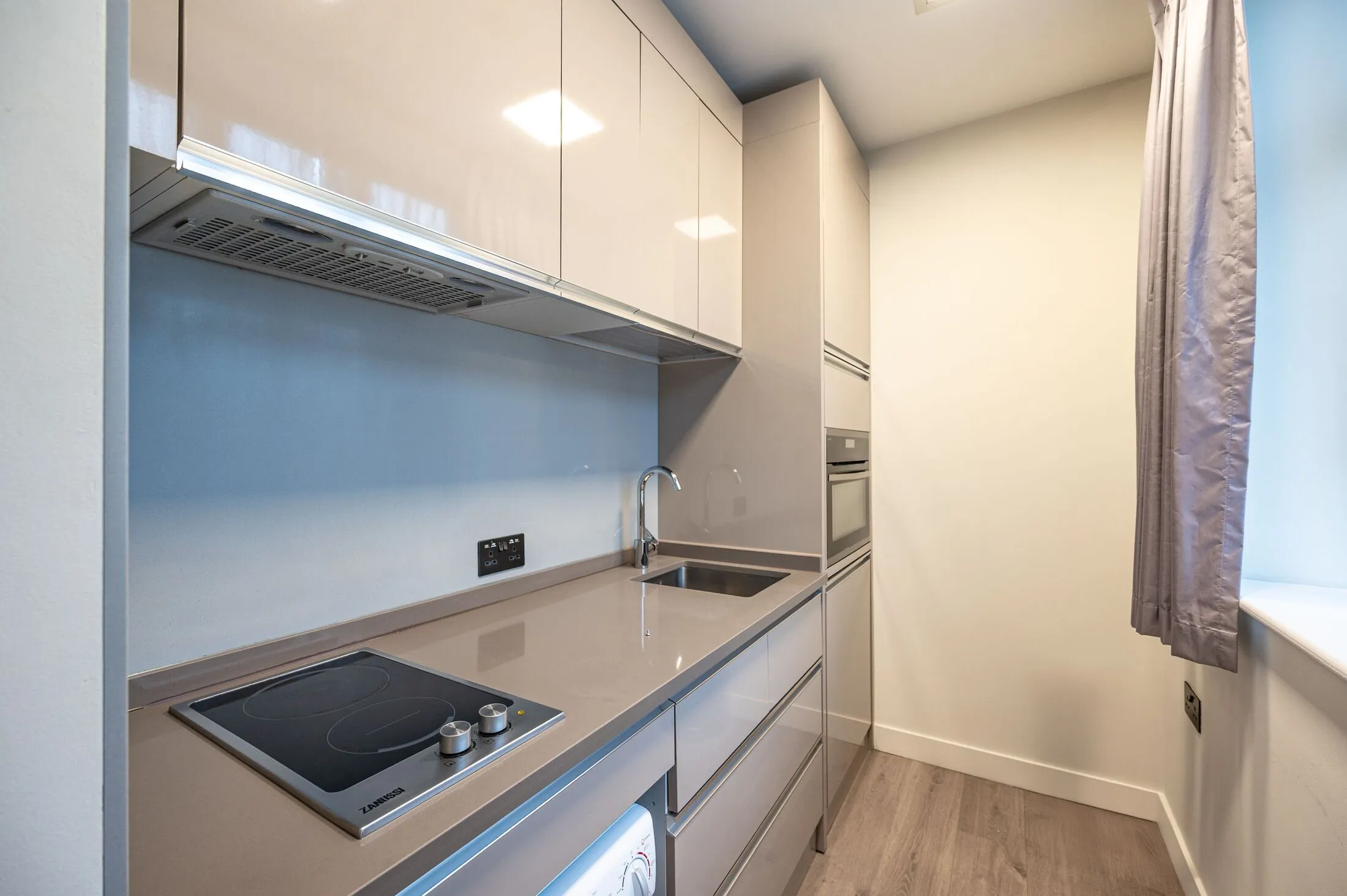 Flat Lodge Road in Greater London