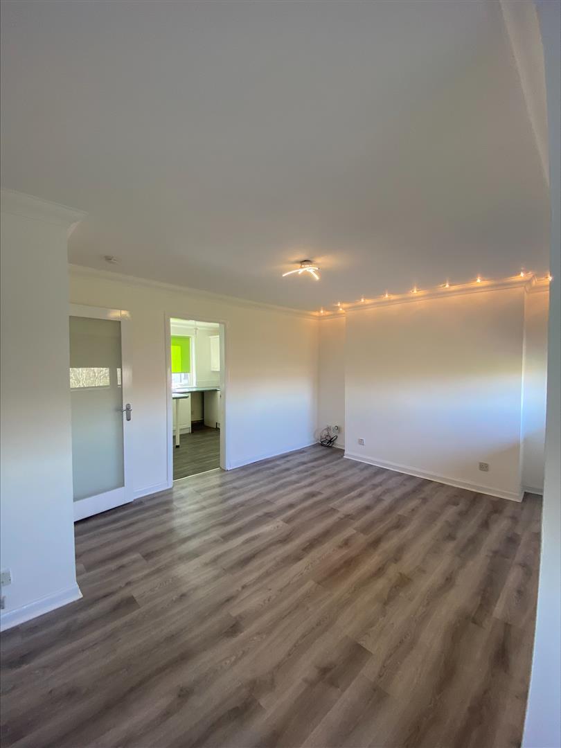 Flat Kylemore Crescent in Motherwell