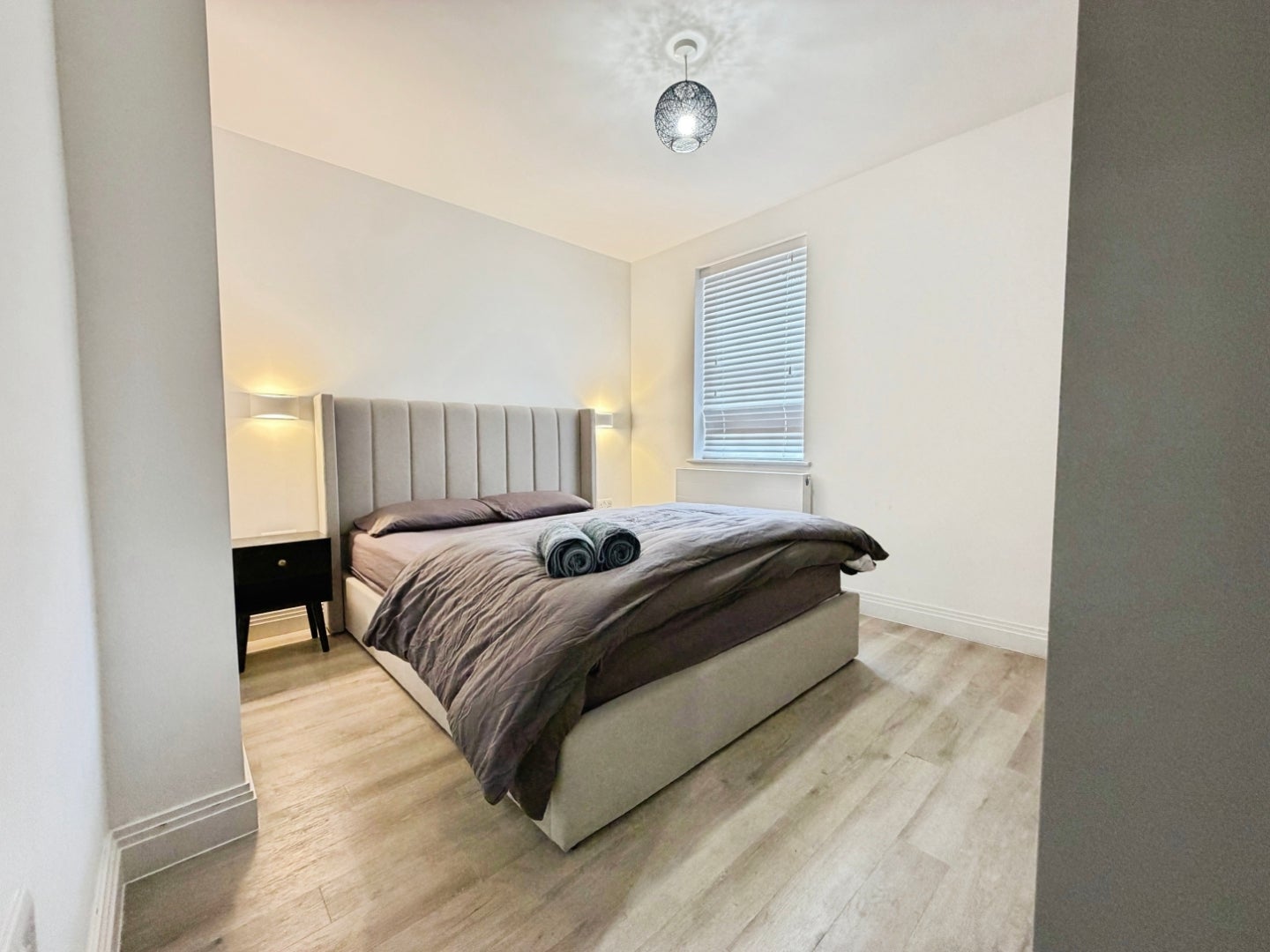 Flat Uxbridge Road in Greater London