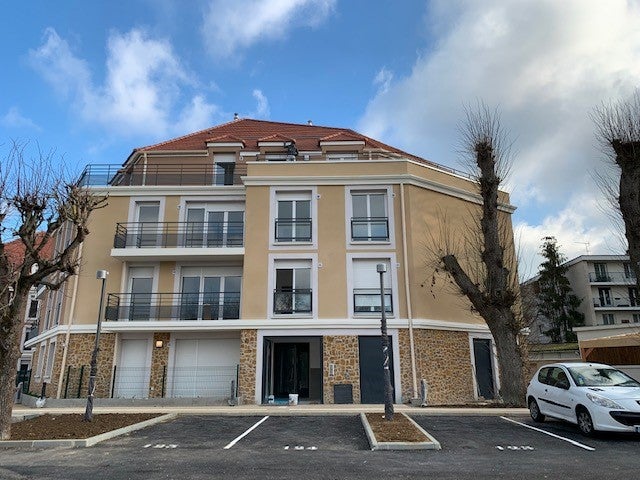 Flat Rue du Général Leclerc in Mennecy