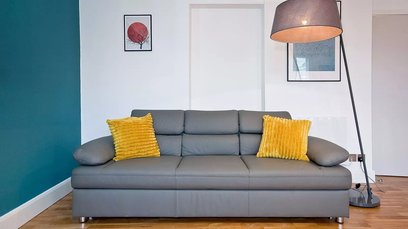 Flat Northampton Road in Greater London