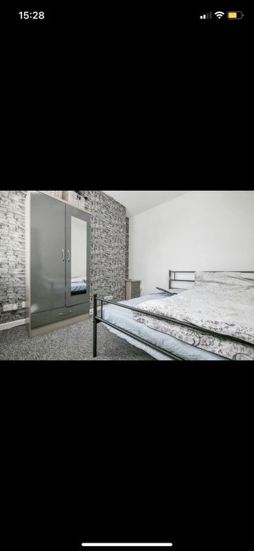 Room Kingston Road in Ipswich