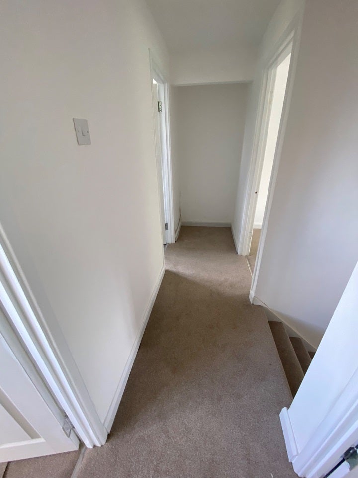 House Lodge Lane in Greater London