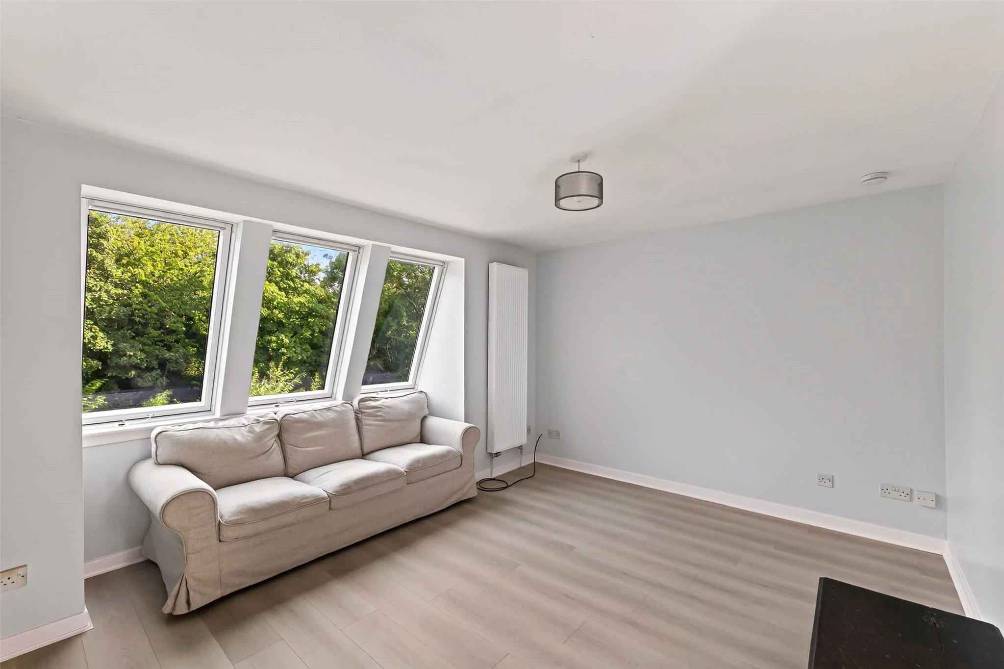Flat Ettrickdale Place in City of Edinburgh