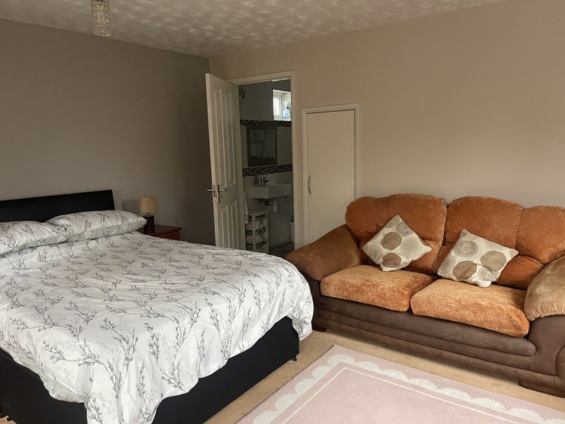 Room Jubilee Avenue in Mid Suffolk