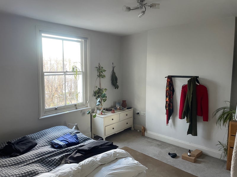 House De Beauvoir Road in Greater London