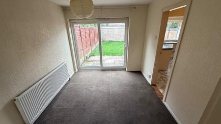 House Chelston Drive in Wolverhampton