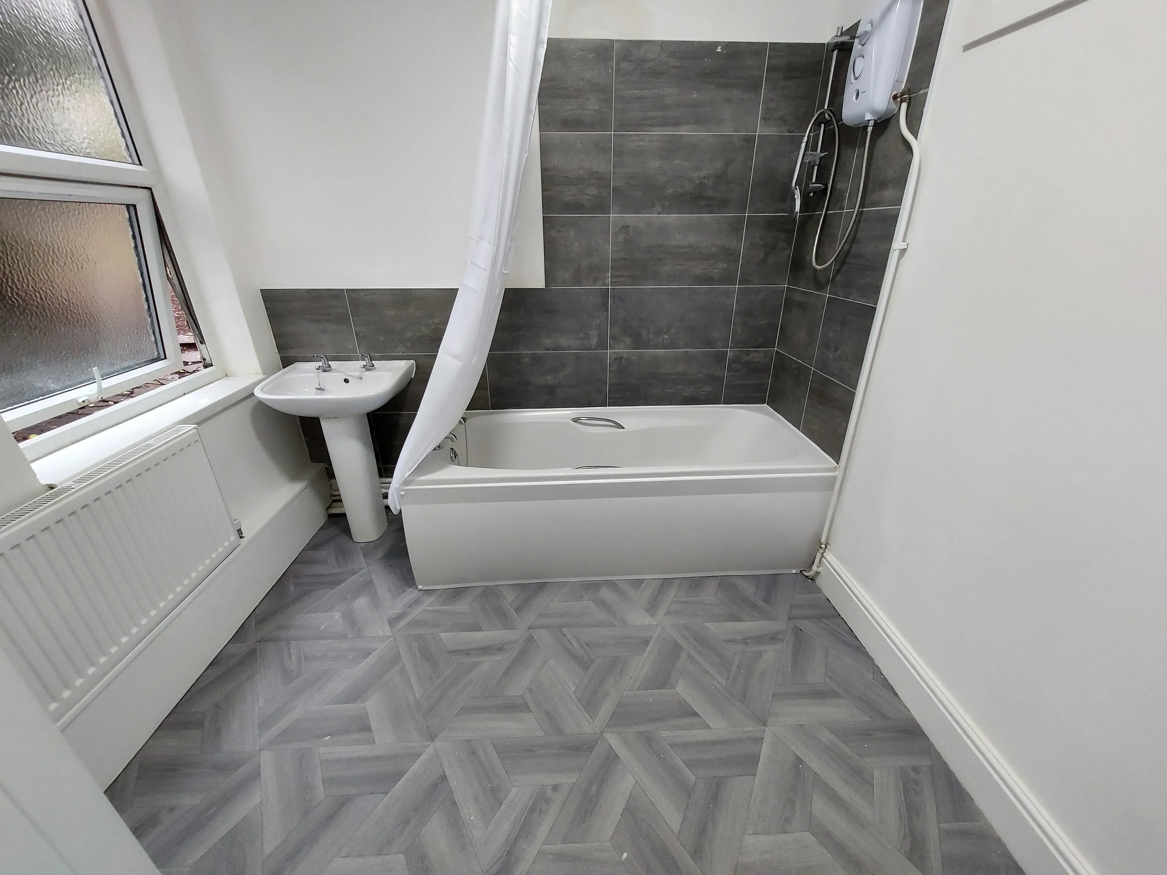 Flat Sutton Road in Walsall