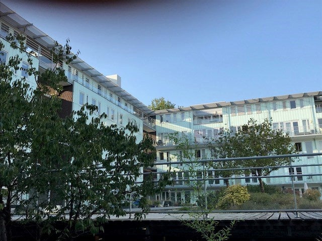 Flat Van Heenvlietlaan in Amsterdam