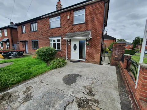 House Holstein Avenue in Rochdale