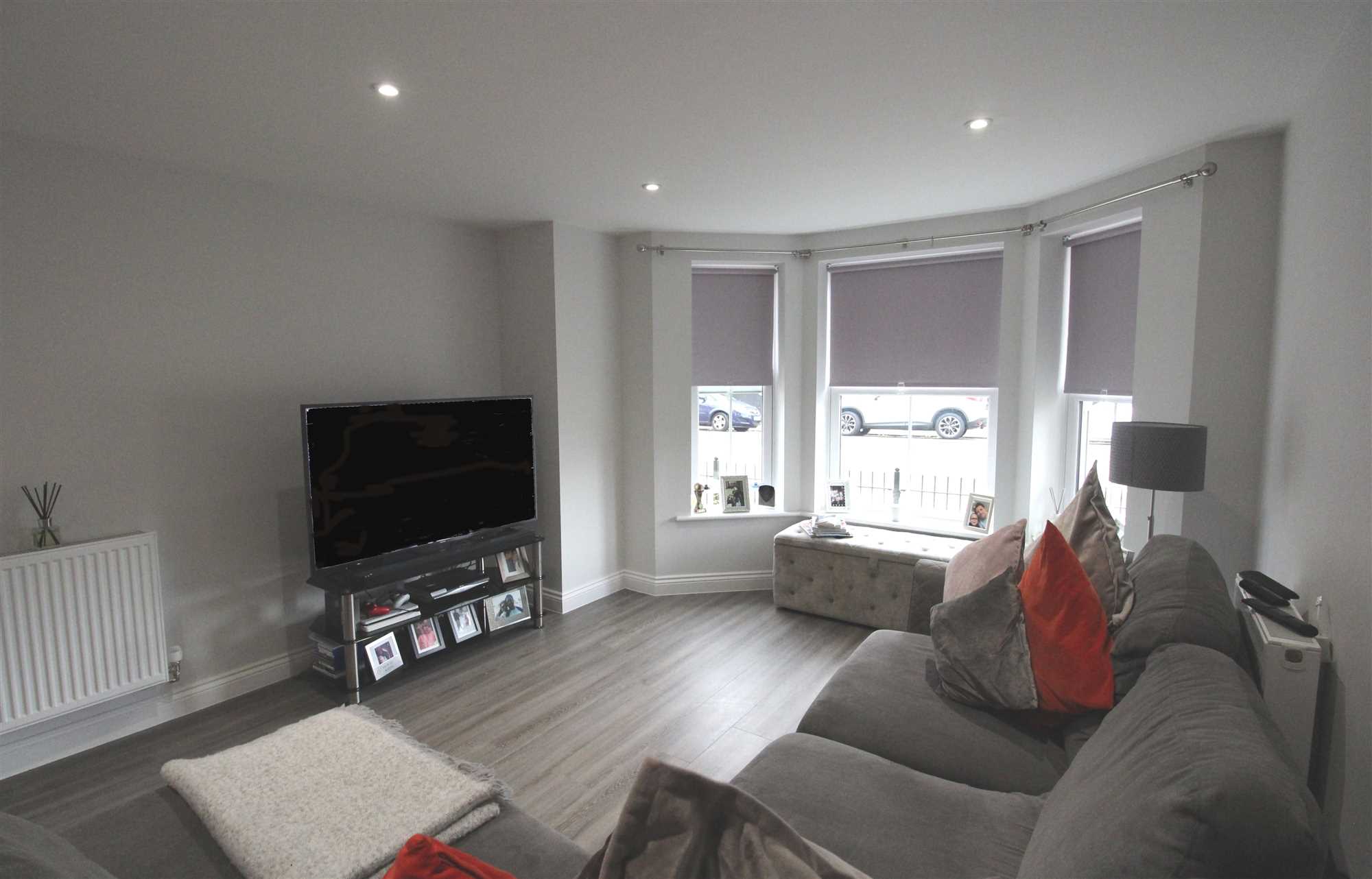 Flat Eastwood Boulevard in Southend-on-Sea